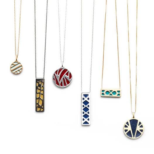 Les Georgettes !! 
 Les colliers, les boucles d’or…