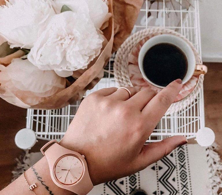 Un large choix de montres ICE femme et homme…
 M…